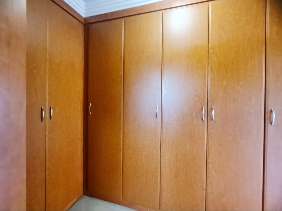 To Let 3 Bedroom Property for Rent in Melodie North West